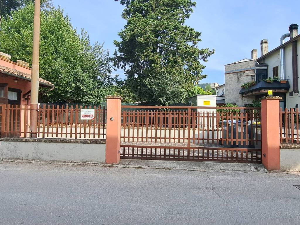 Casa indipendente a Spoleto in Via della Spina - Foto 4