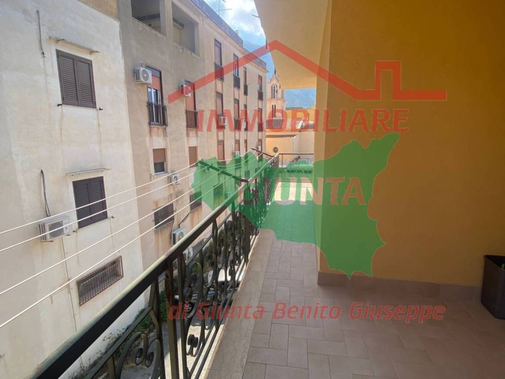 Appartamento a Cinisi in Via Nazionale - Foto 4