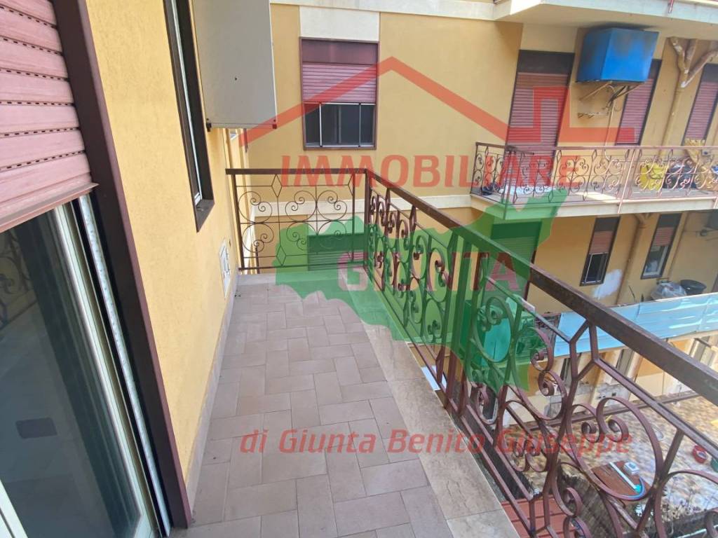 Appartamento a Cinisi in Via Nazionale - Foto 5