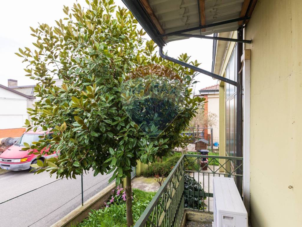 Casa indipendente a Fiorenzuola d'arda in Via V. Formaleoni, 8 - Foto 5