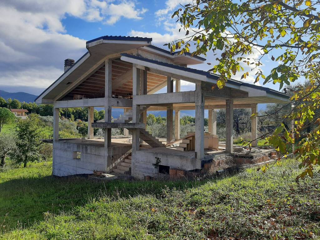 Villa a Isernia in Contrada Castagna - Foto 2