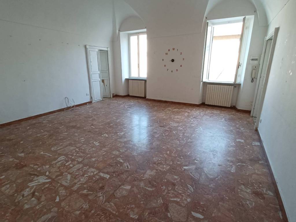 Appartamento a Taggia in Piazza Reghezza, 6 - Foto 3