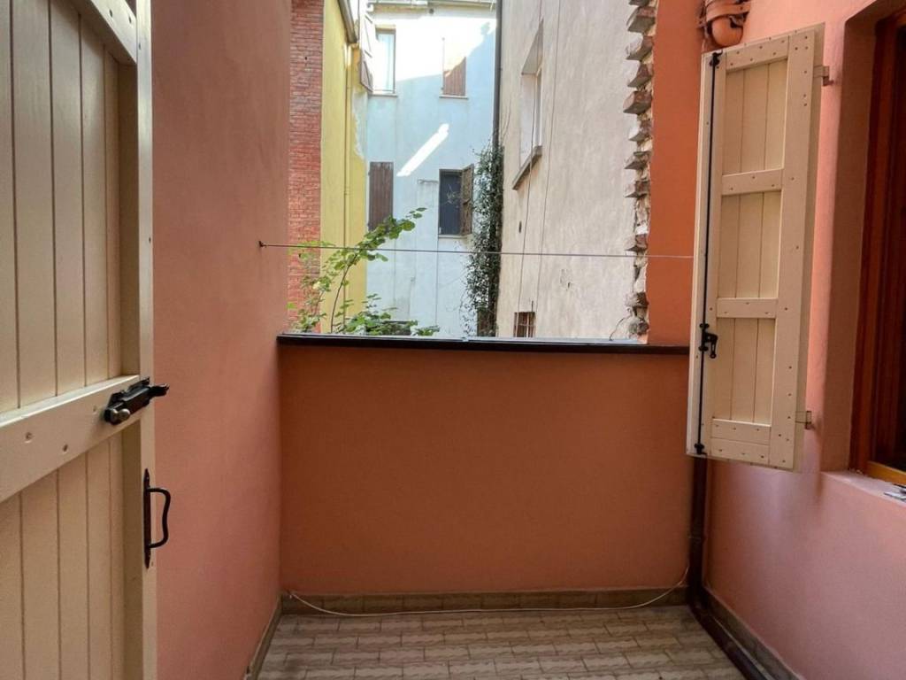 Appartamento a Reggio emilia in Via Giovanni Battista Mari - Foto 5