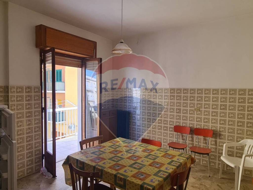 Appartamento a Vieste in Via Brigadier Sollitto, 37 - Foto 3