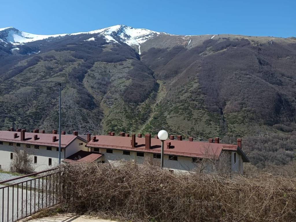 Appartamento a Lucoli in Via delle Betulle - Foto 4