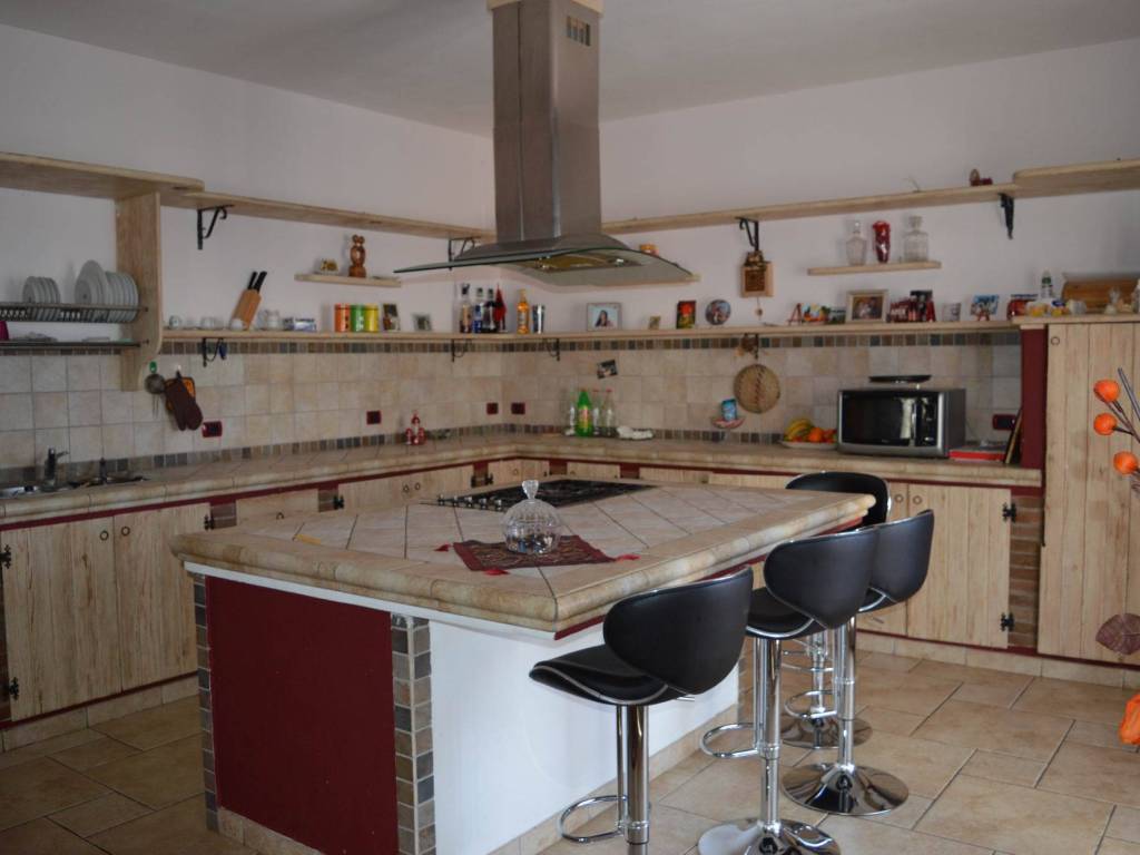 Appartamento a Campiglia marittima in Via Siena - Foto 2