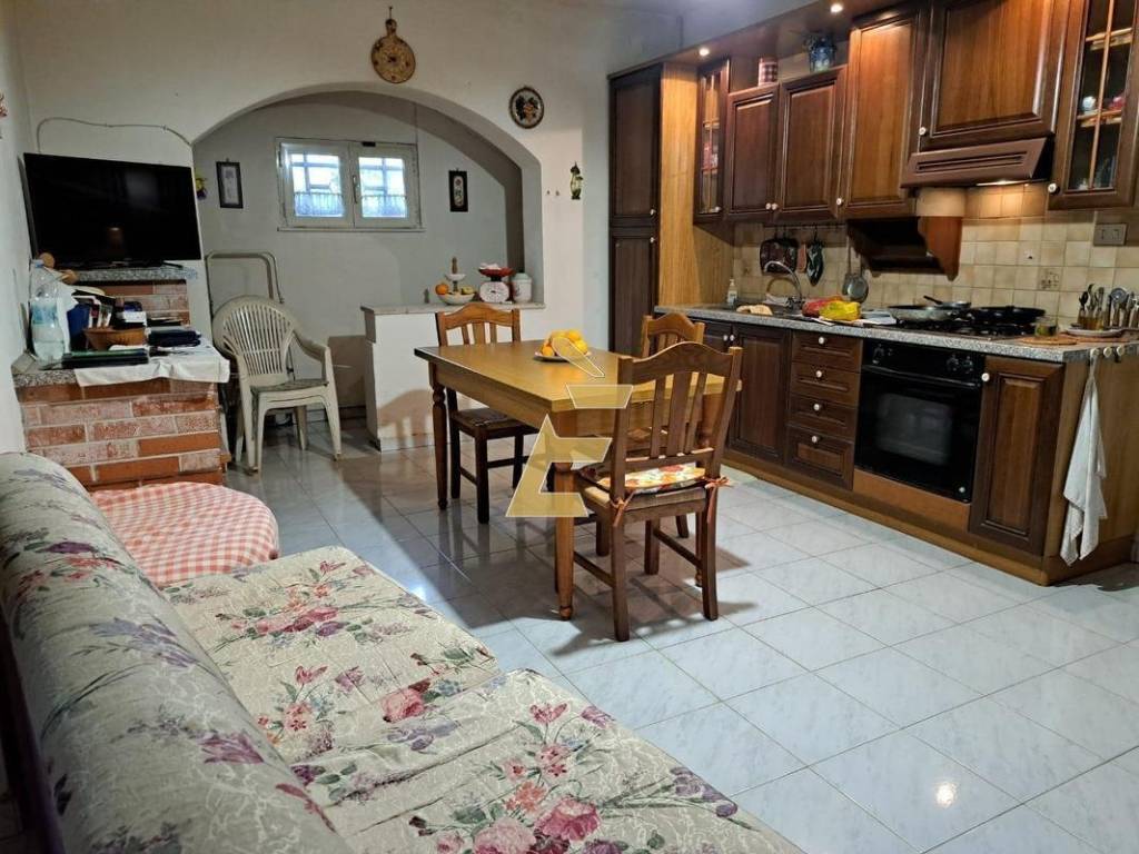 Villa a Aprilia in Via Delle Azalee, 27 - Foto 3