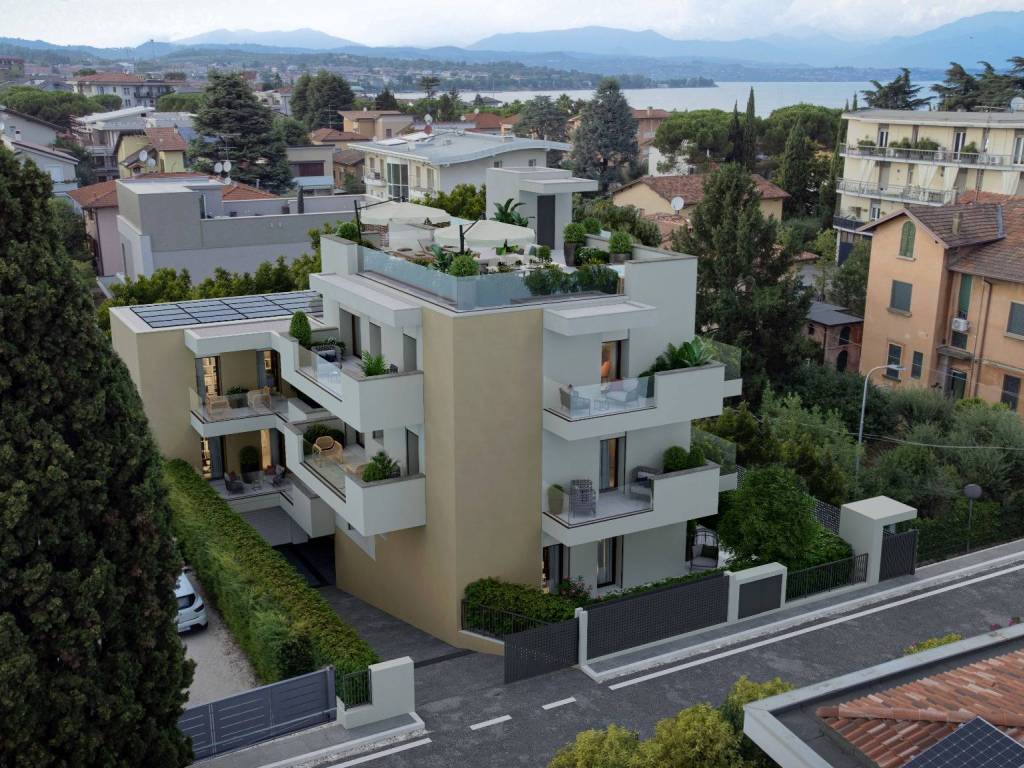 Appartamento a Desenzano del garda in Via Umberto Pace, 10 - Foto 5