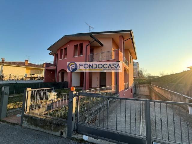 Villa a Castiglione delle stiviere in F. Porbus - Foto 4