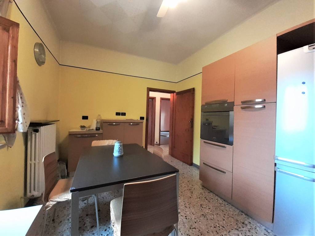 Appartamento a Buggiano in Via Roma - Foto 2