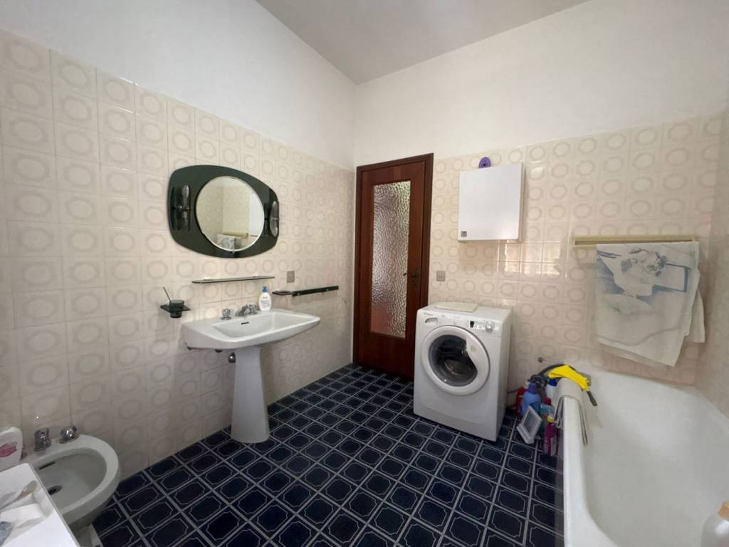 Villa a Piacenza in via Canzi Emilio , 8 - Foto 4