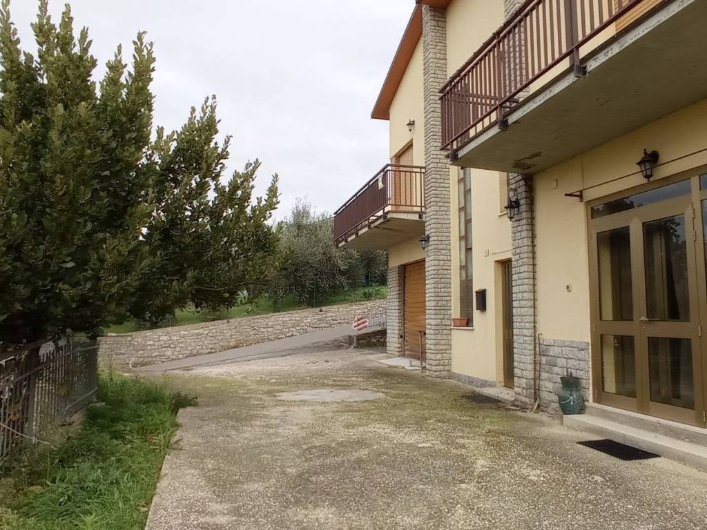 Villa a Piegaro in Via Papa Giovanni XXIII - Foto 4