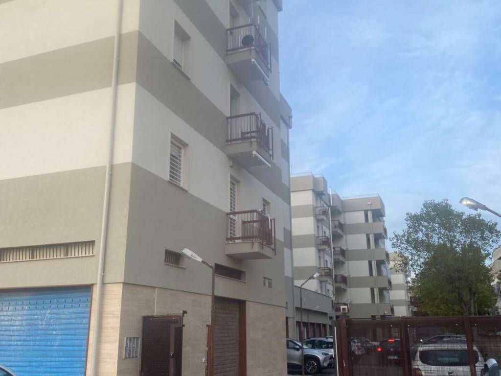 Appartamento a Bari in Via Caldarola, 18 - Foto 2