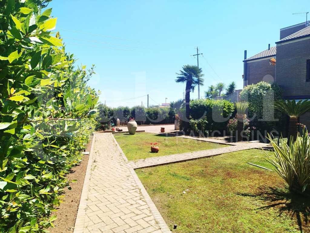 Palazzo / stabile a Vieste in Localita Coppitella, 34 - Foto 4