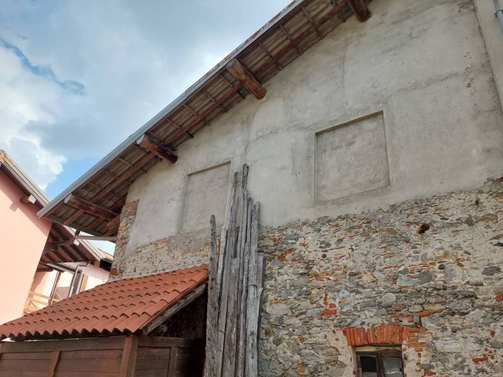 Rustico / casale a Cadrezzate con osmate in VIA MARCONI, 23 - Foto 4