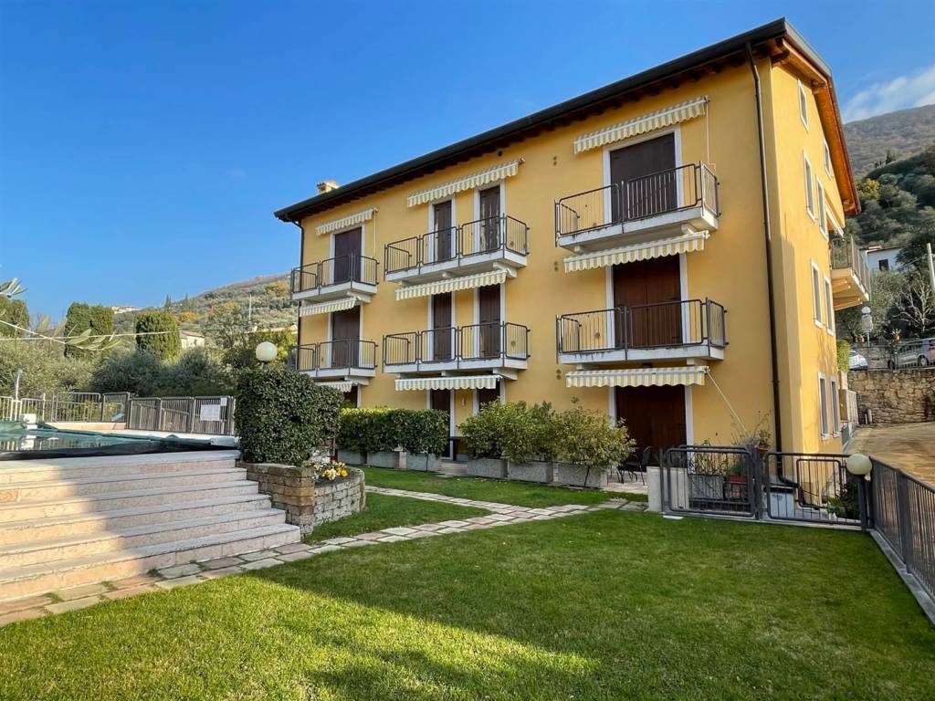 Appartamento a Torri del benaco in Via Giosuè Carducci - Foto 3