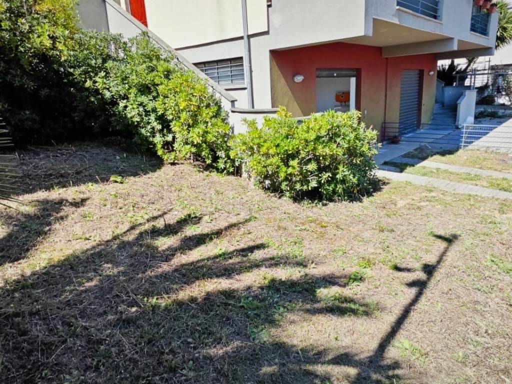 Villa a Montalto uffugo in Via Ferdinando II di Borbone - Foto 5