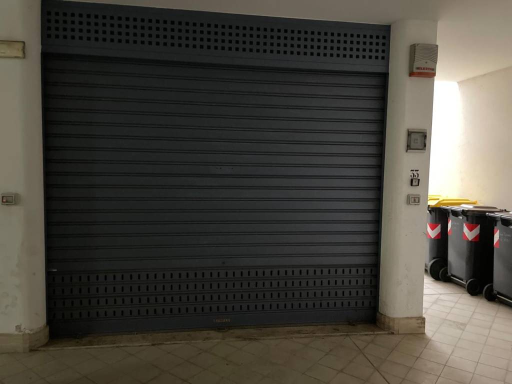 Box / garage a Trani in Via delle Tufare - Foto 2