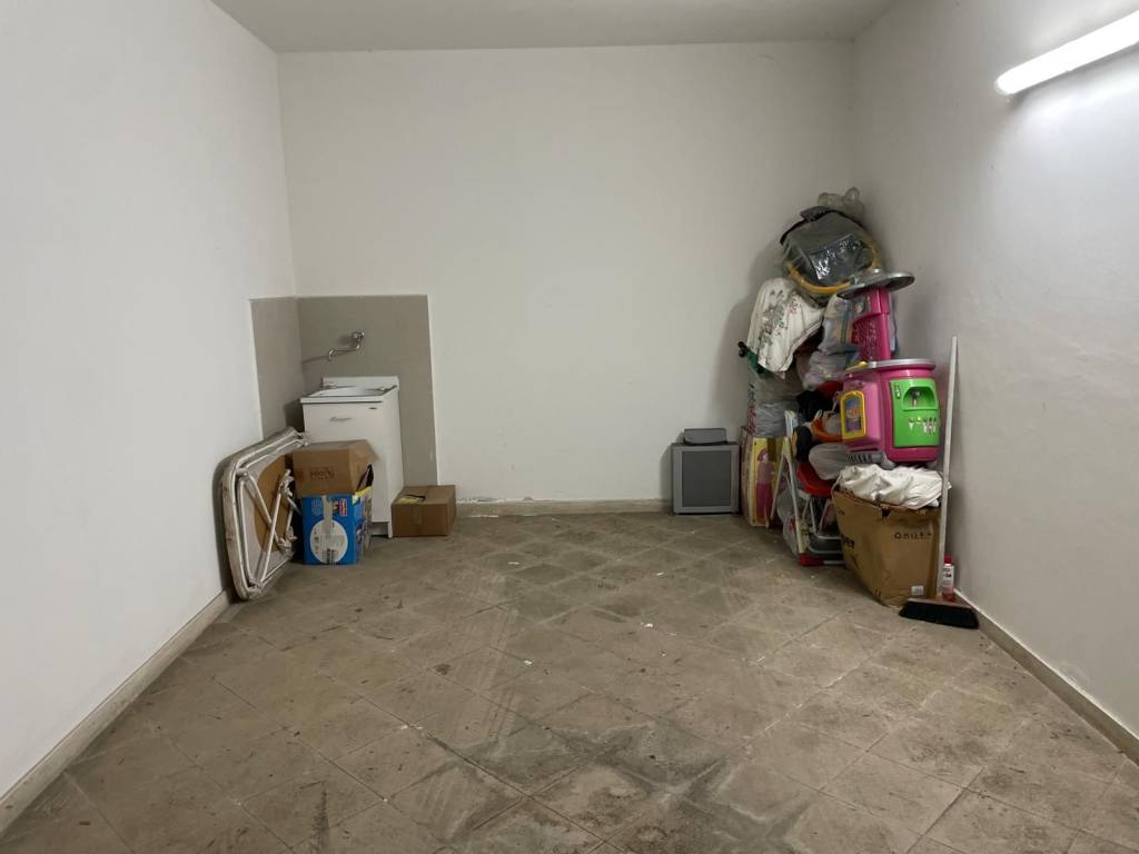 Box / garage a Trani in Via delle Tufare - Foto 4