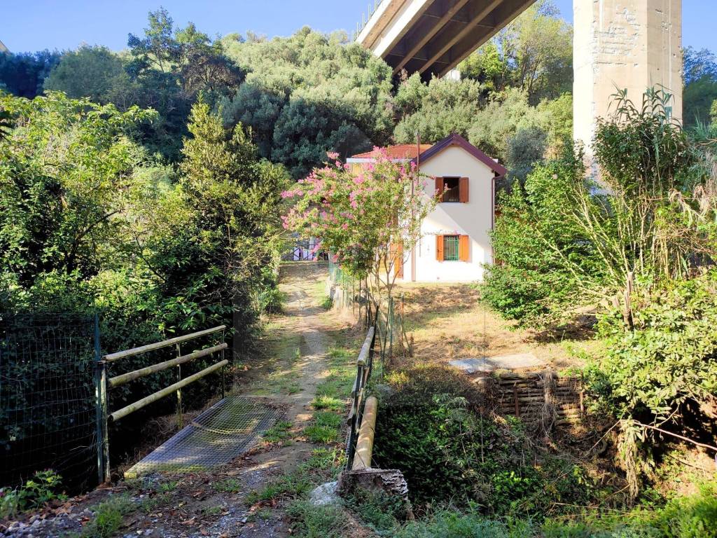 Casa indipendente a Celle ligure in Via Mezzalunga - Foto 2