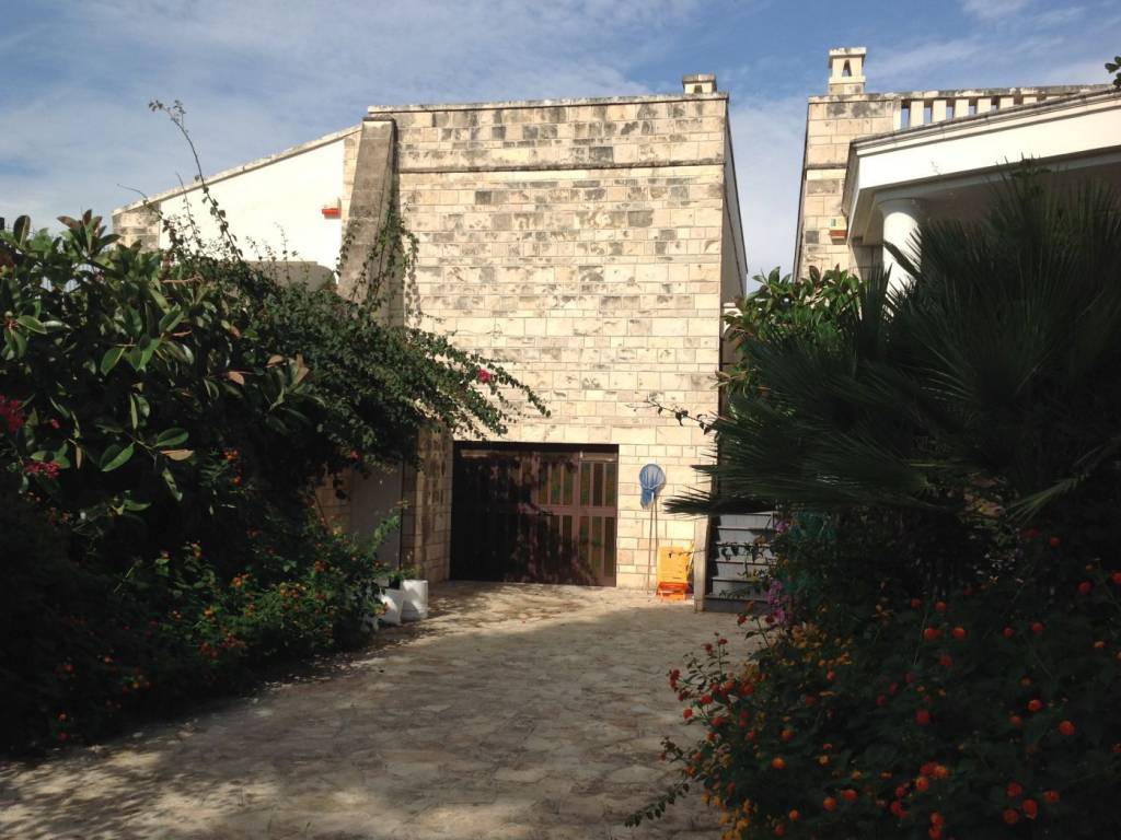 Villa a Ostuni in Strada Statale 379 - Foto 2