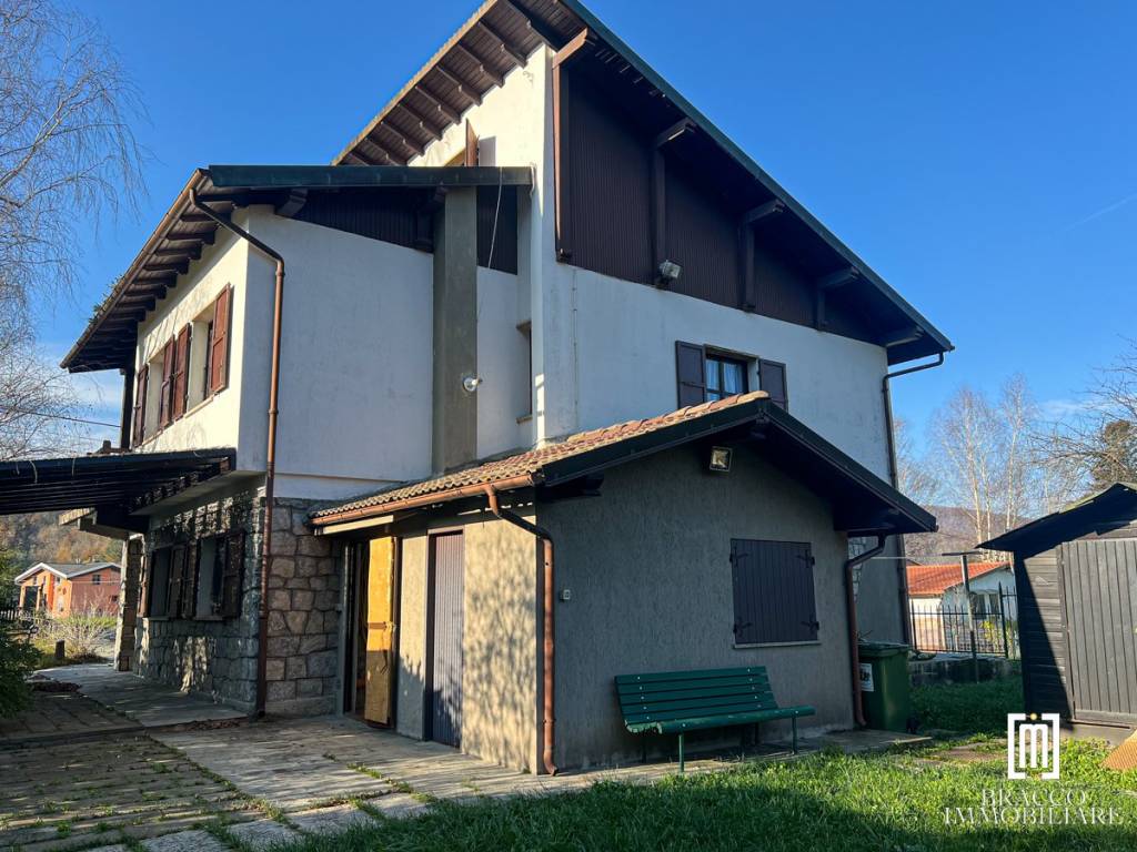 Villa a Bardineto in Via Cesare Battisti, 45 - Foto 2