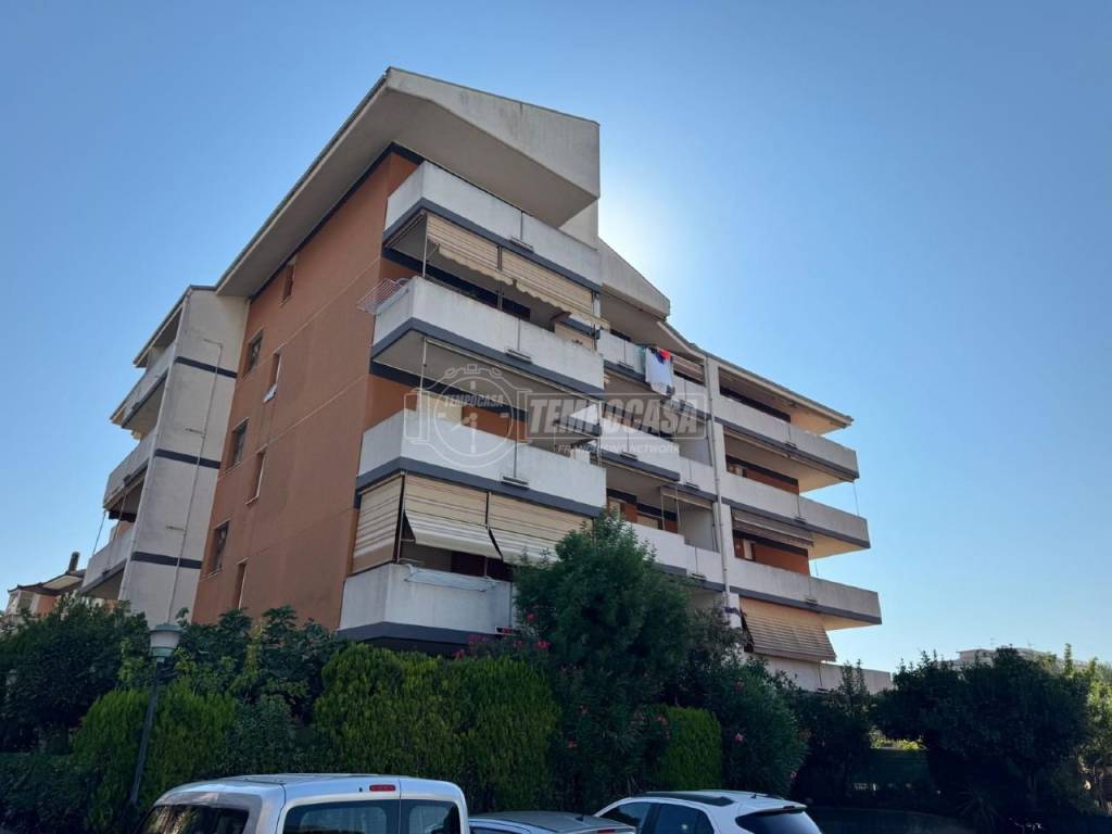 Appartamento a Andora in Via Marco Polo - Foto 1