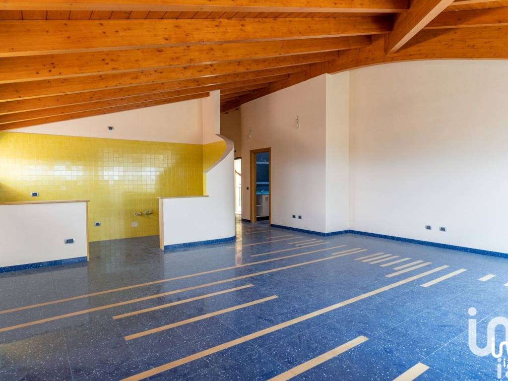 Appartamento a Giulianova in Corso Giuseppe Garibaldi, 81 - Foto 2