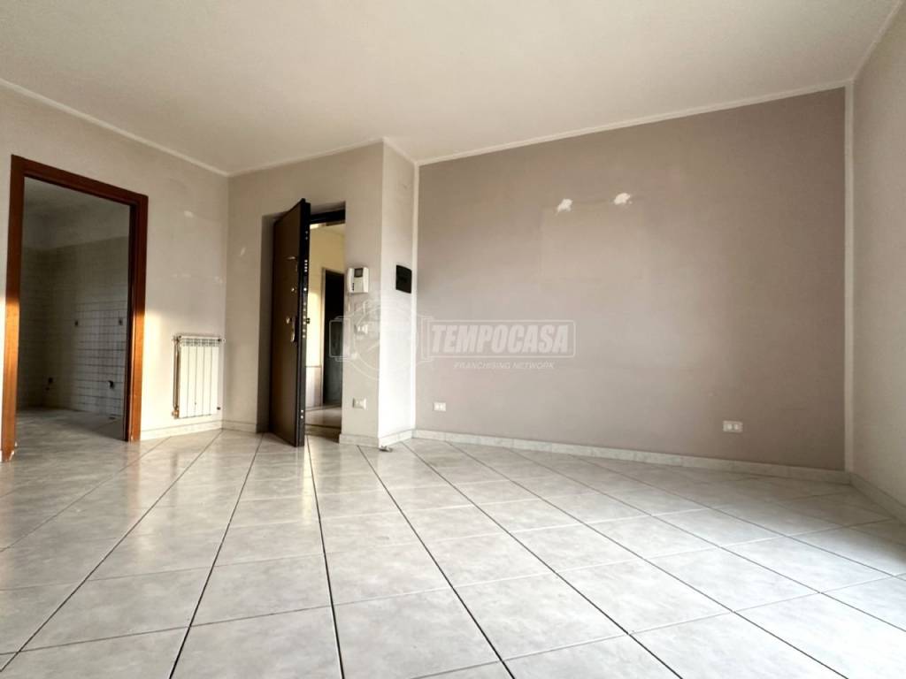 Appartamento a Lusciano in Via Don Peppe Diana 1 - Foto 4
