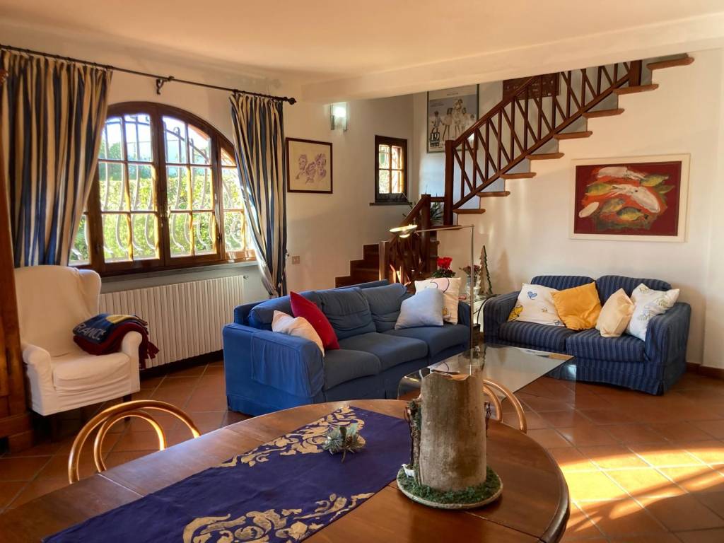 Villa a Forte dei marmi in Via Francesco Carrara - Foto 5