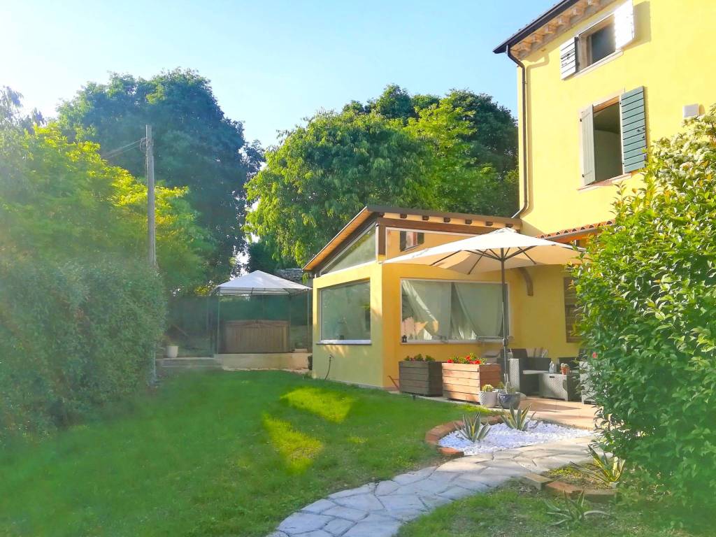 Rustico / casale a Peschiera del garda in Via Dolci - Foto 3