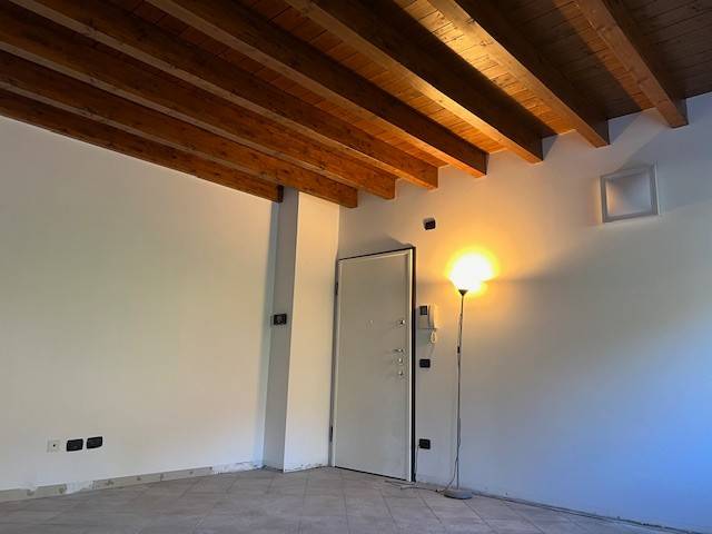 Appartamento a Montevecchia - Foto 5