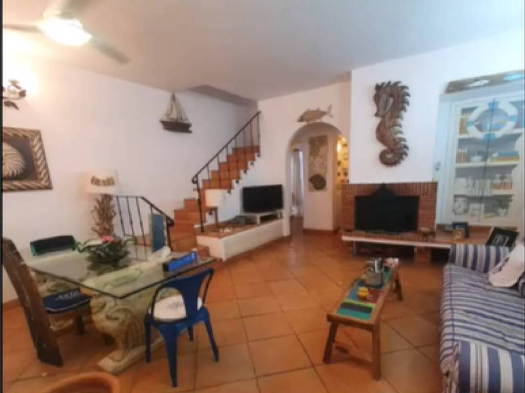 Villa a San felice circeo in Piazza Italo Gemini, 5 - Foto 2