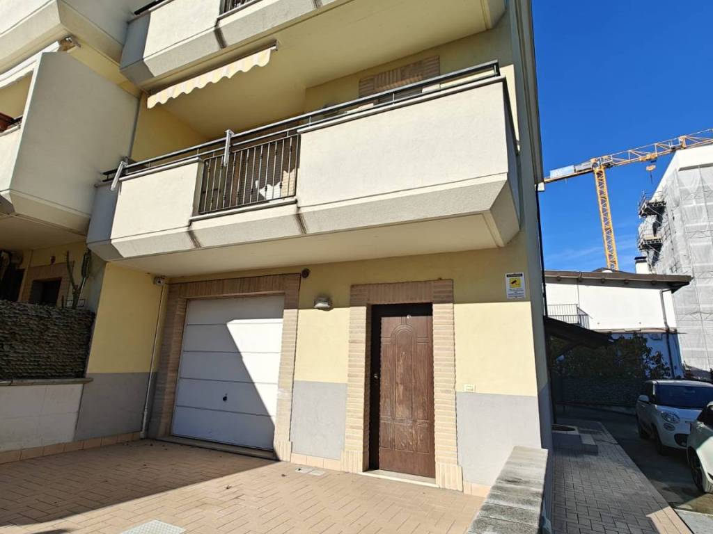 Villetta a schiera a Pescara in Strada Colle Renazzo - Foto 5
