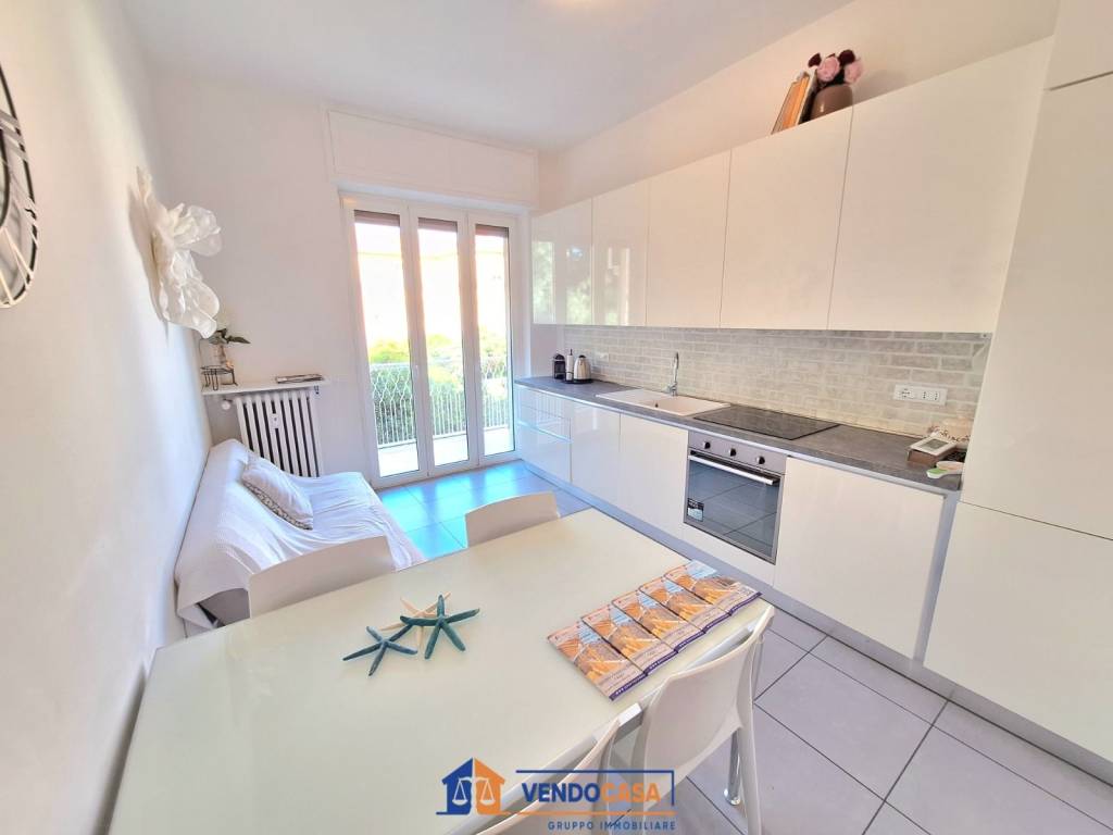Appartamento a Loano in Via Aurelia - Foto 1