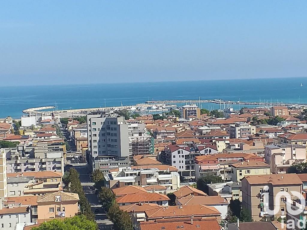 Palazzo / stabile a Giulianova in Corso Giuseppe Garibaldi, 87 - Foto 3