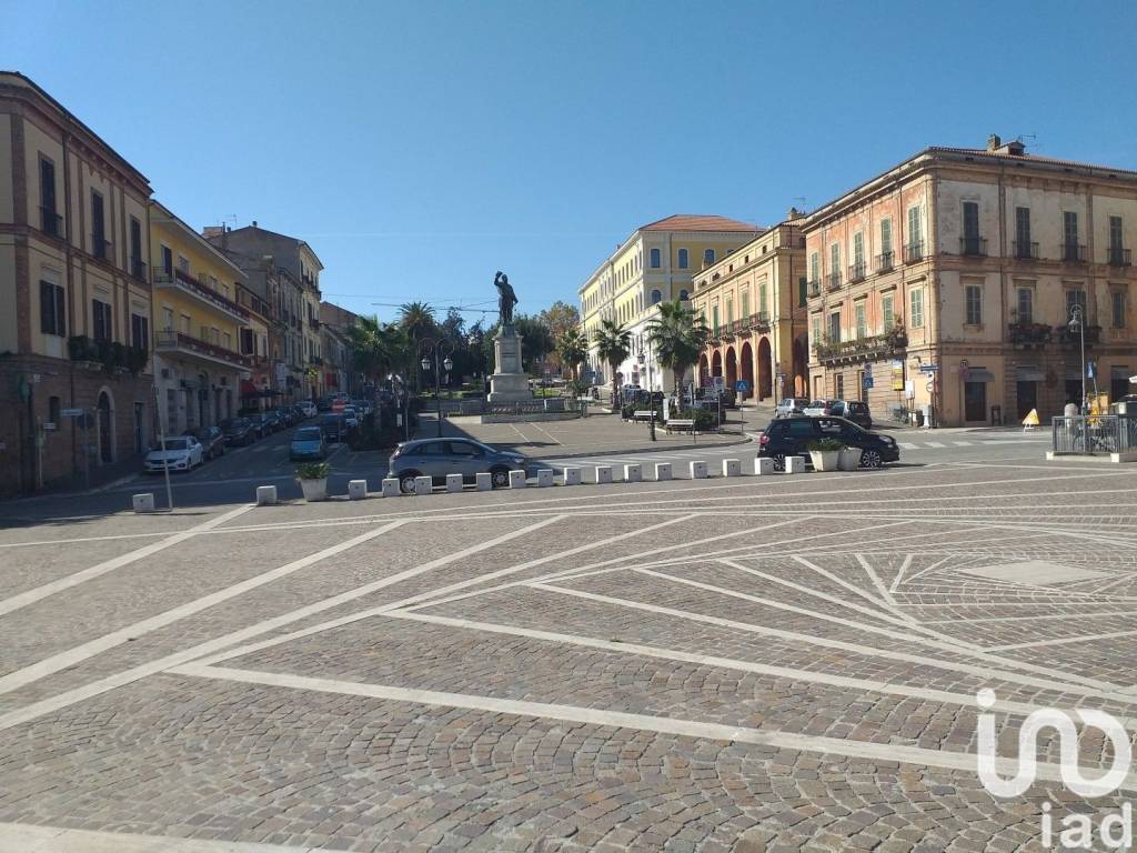 Palazzo / stabile a Giulianova in Corso Giuseppe Garibaldi, 87 - Foto 4