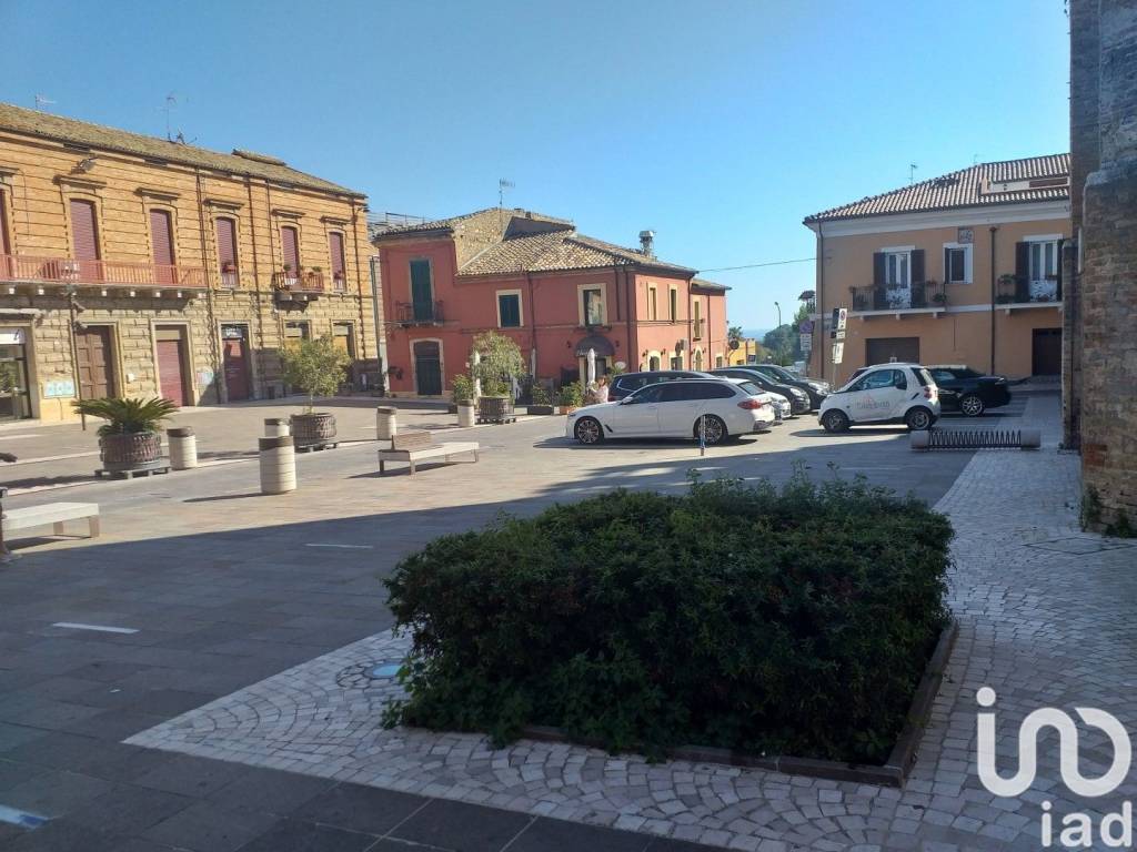 Palazzo / stabile a Giulianova in Corso Giuseppe Garibaldi, 87 - Foto 5