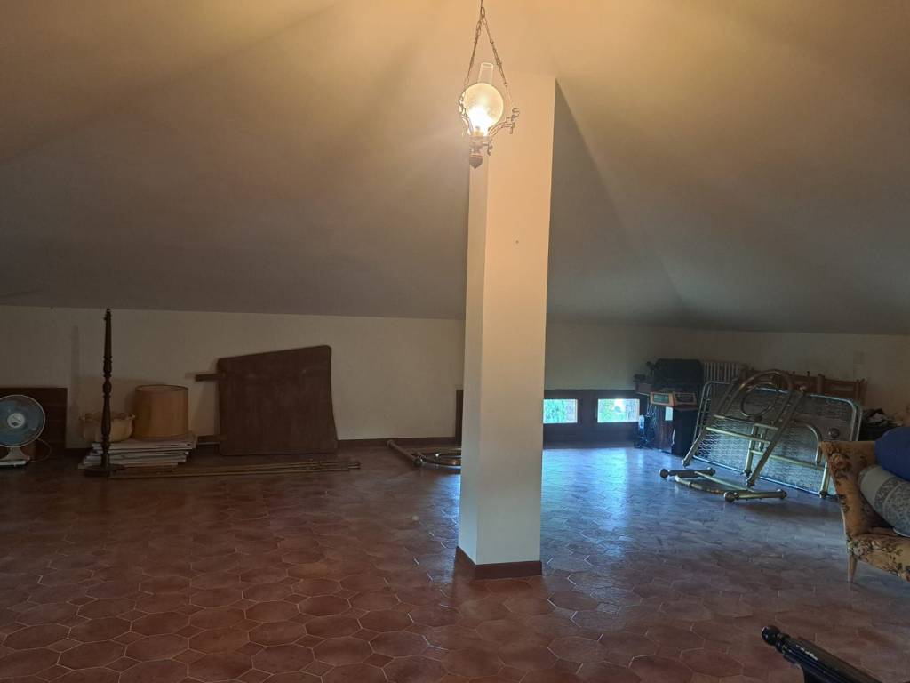 Rustico / casale a Castiglione del lago in Via dei Partigiani - Foto 4