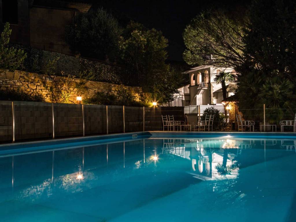 Villa a Passignano sul trasimeno in Via di Valle Romana - Foto 2