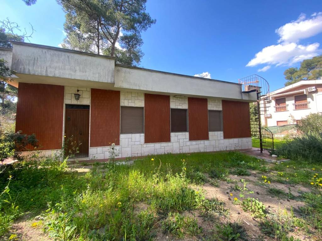 Villa a Castellaneta in Viale dei Pini, 23 - Foto 2