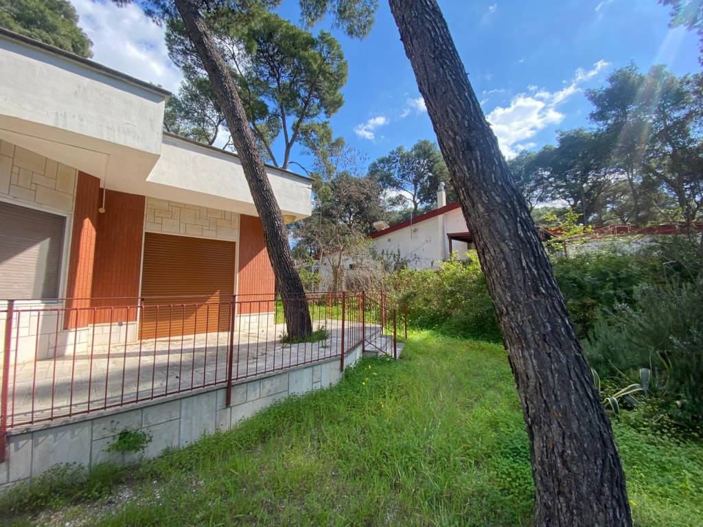 Villa a Castellaneta in Viale dei Pini, 23 - Foto 4