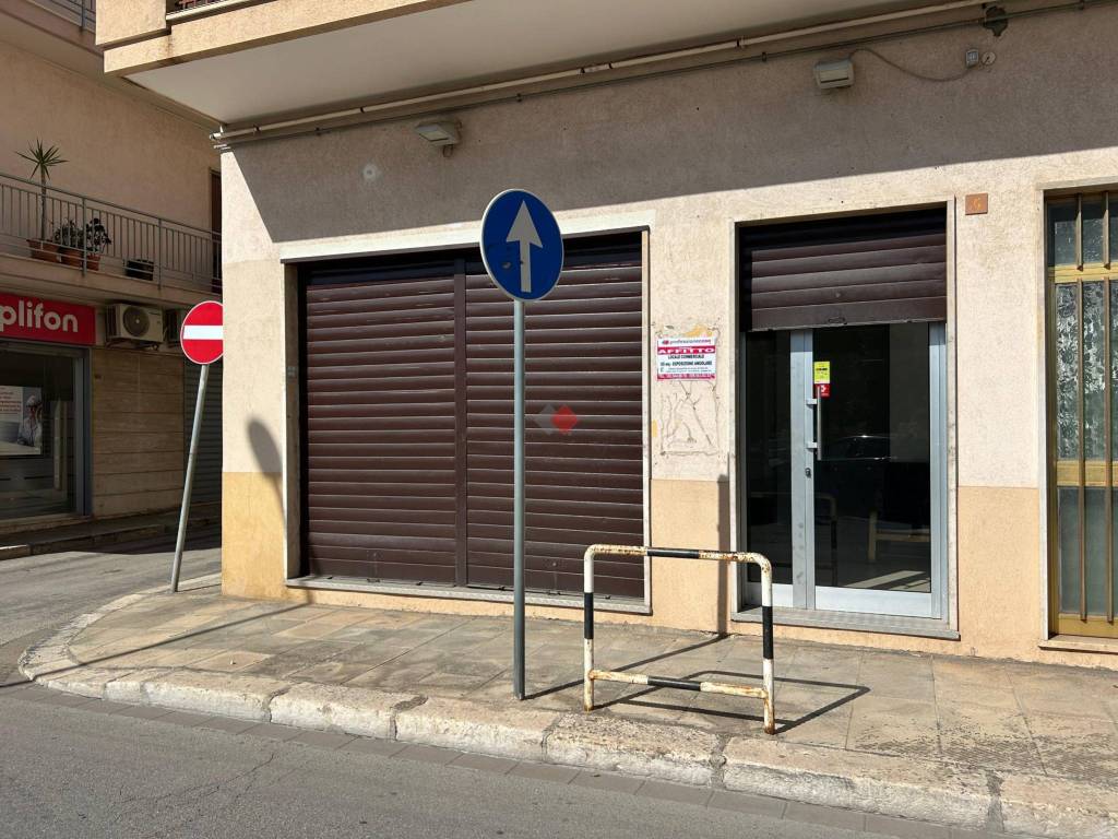 Immobile a Grottaglie in Piazza Giuseppe Verdi, 5 - Foto 5