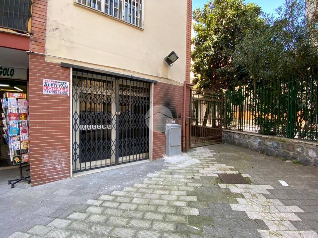Immobile a Napoli in Via E. A. Mario, 24 - Foto 4