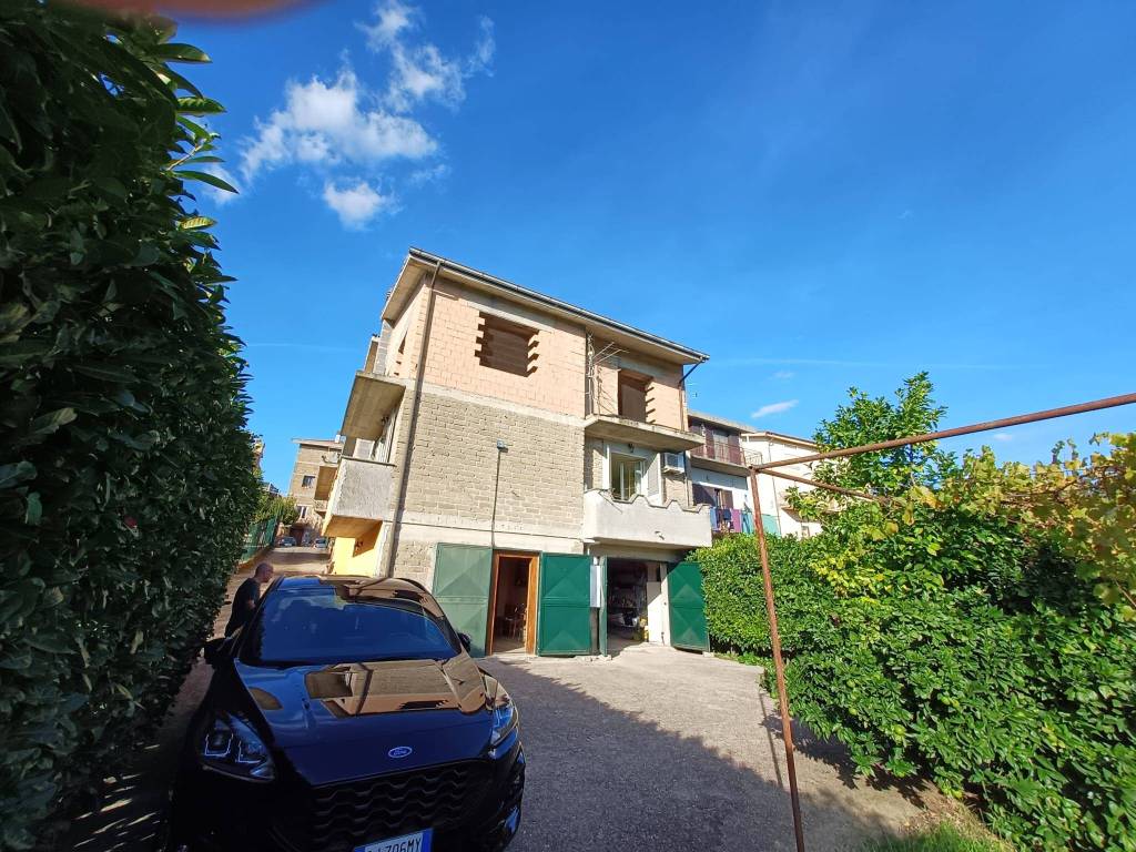 Appartamento a Calcata in Via Circonvallazione, 1 - Foto 3