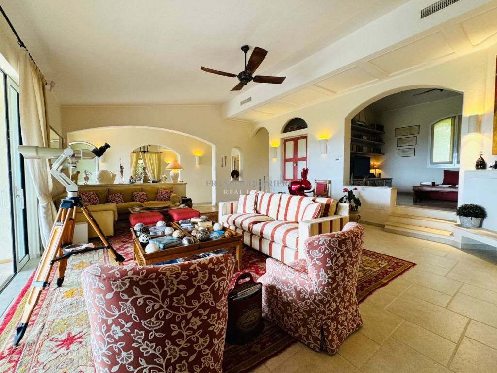 Villa a Pula in Località Is Molas - Foto 4