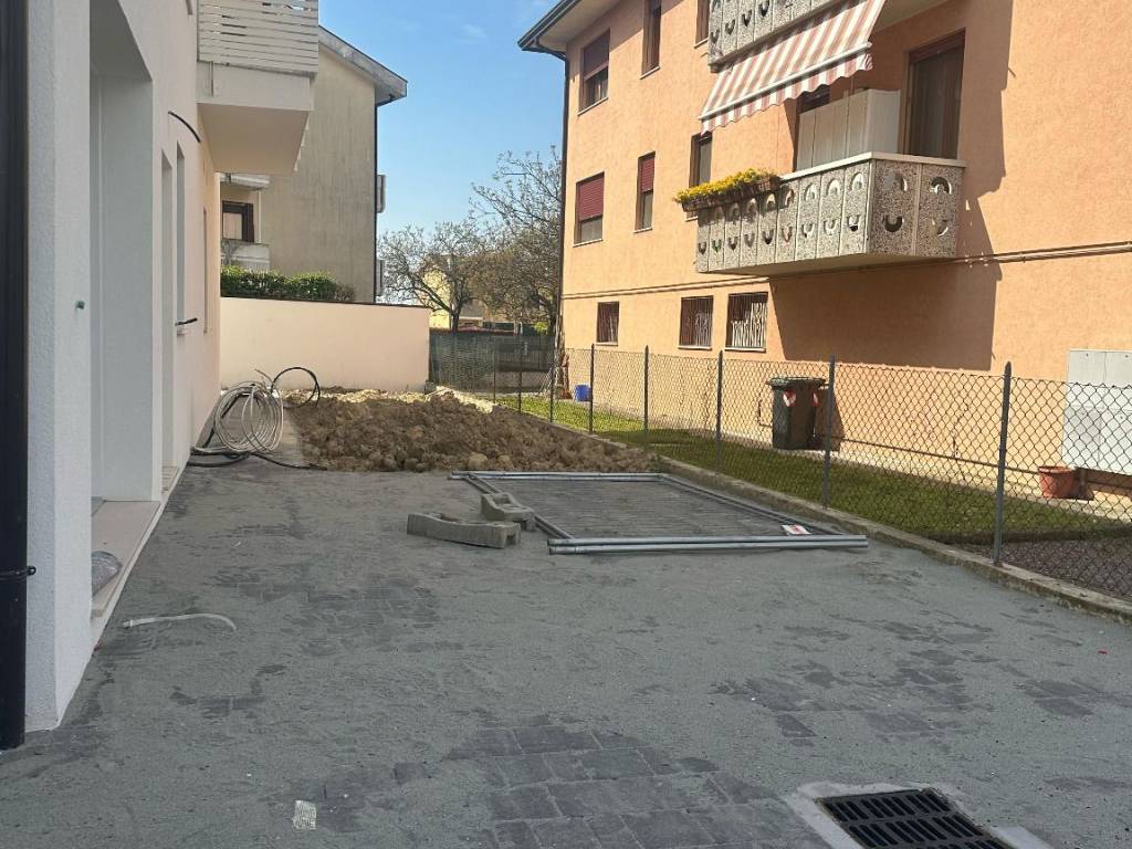 Appartamento a Ponte san nicolò in Via Goffredo Mameli, 23 - Foto 2