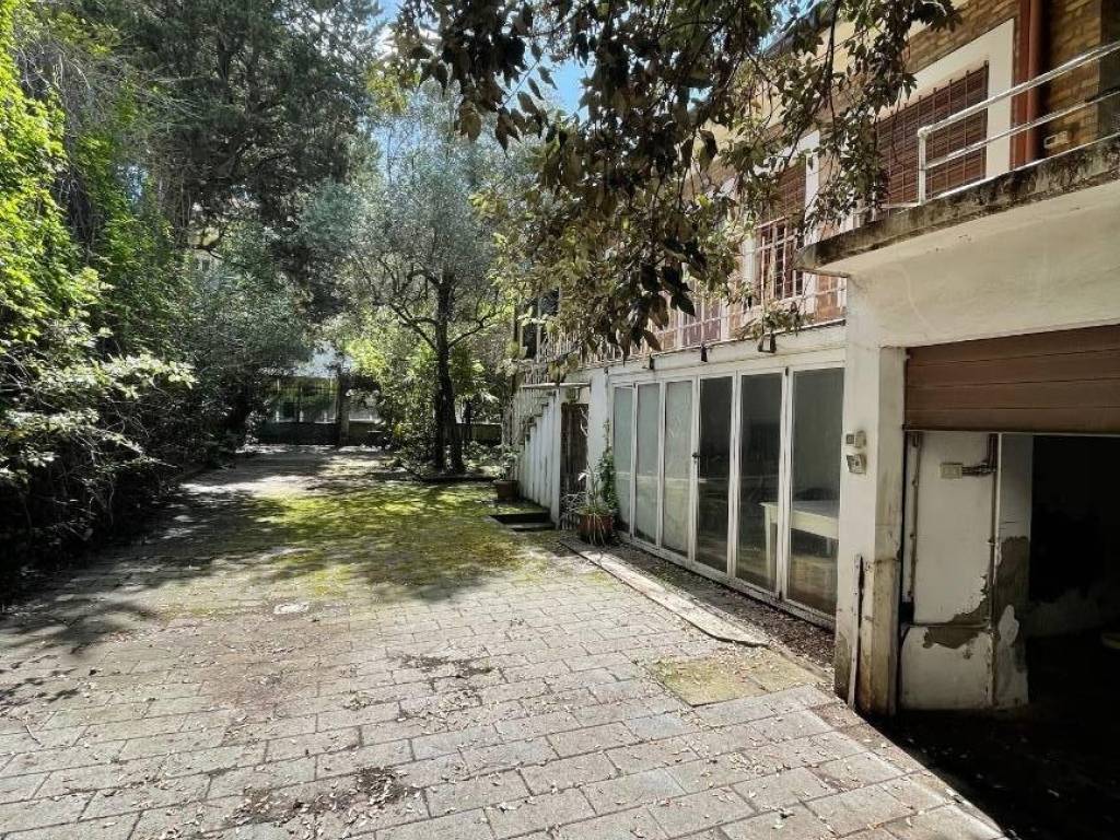 Villa a Rimini in Viale Tirrenia, 2 - Foto 1