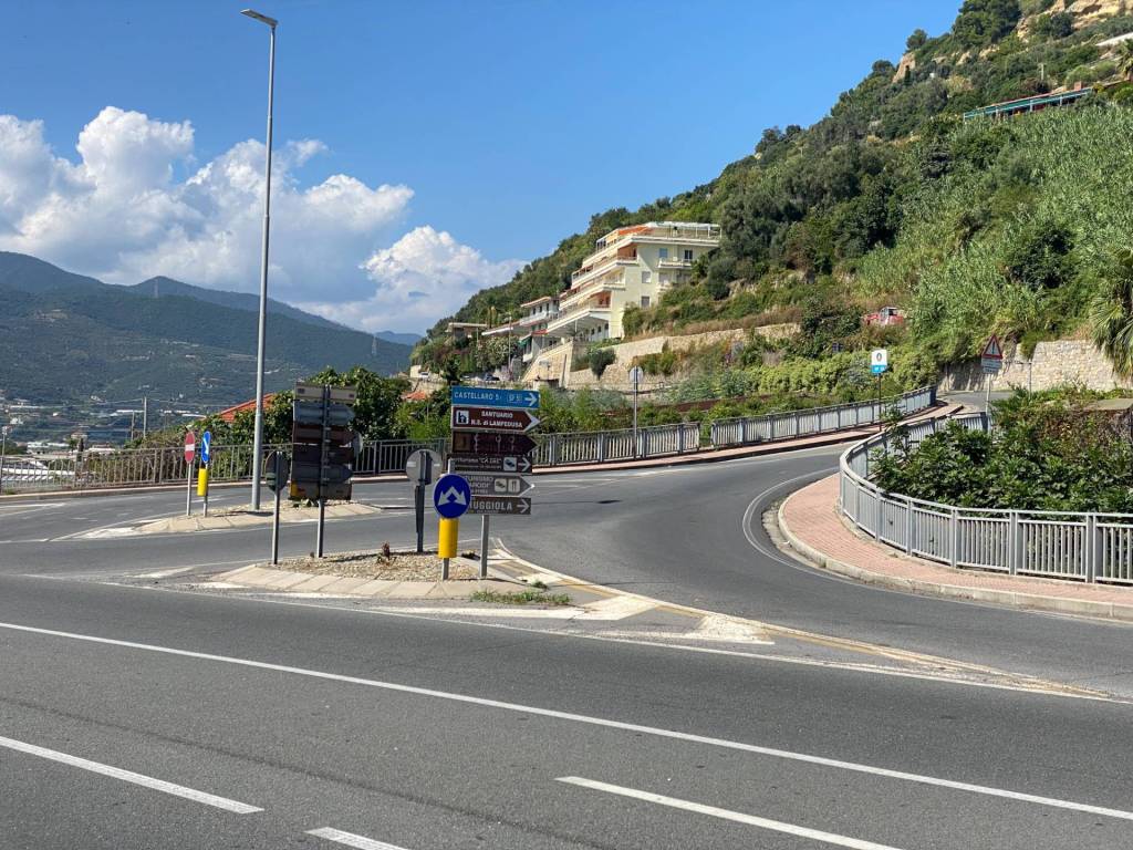 Terreno a Taggia in Strada Provinciale 51 - Foto 3