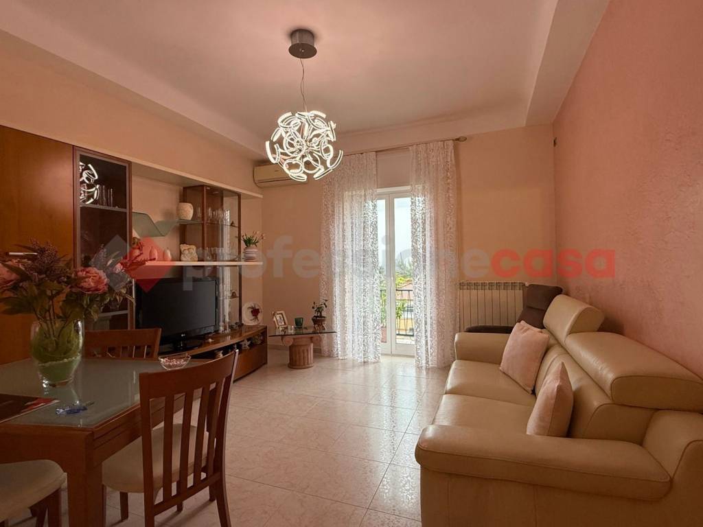 Appartamento a Taranto in via Scira, 4 - Foto 4